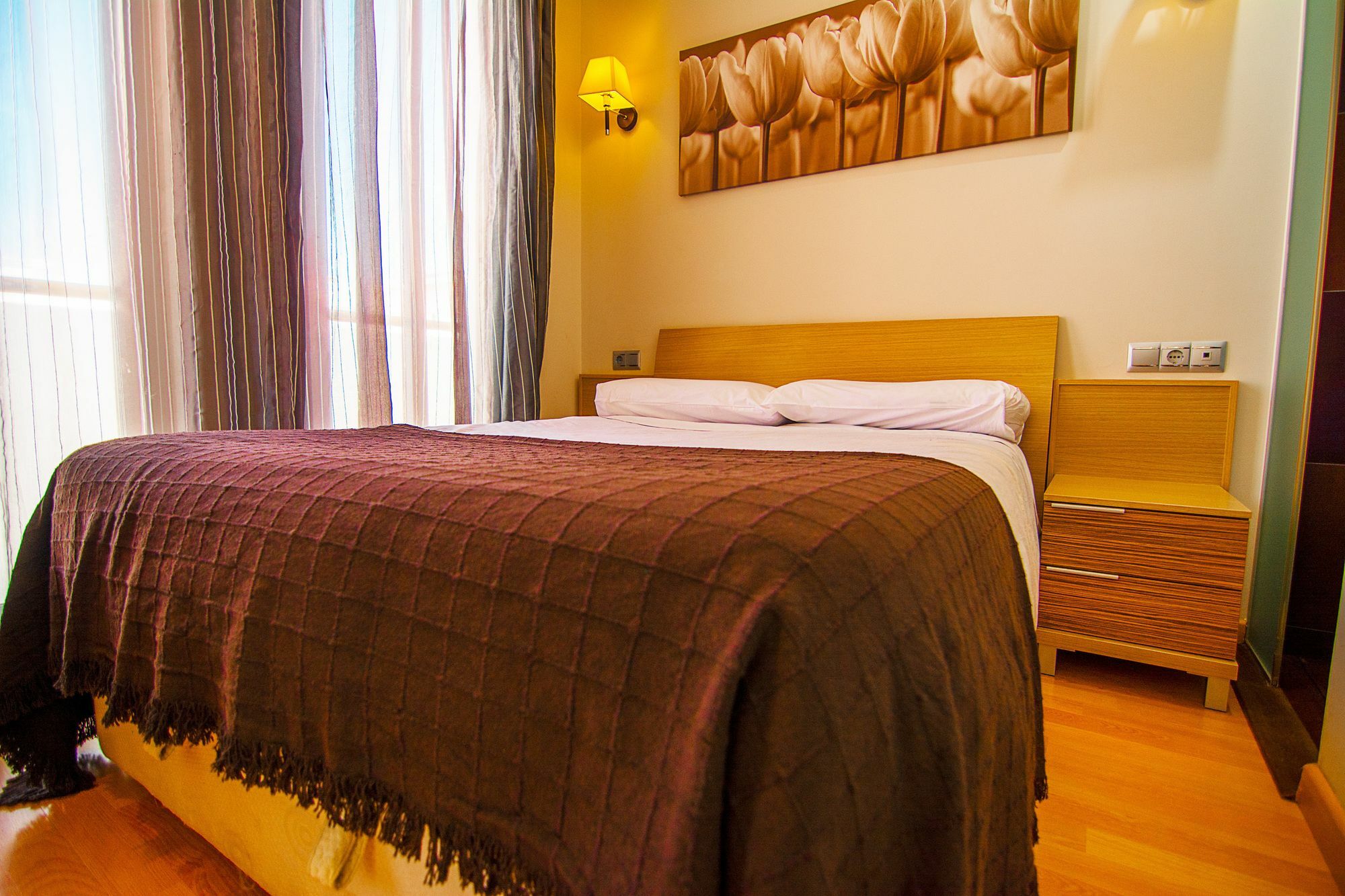 Dream Suites And Apartments Almeria Centro Eksteriør bilde