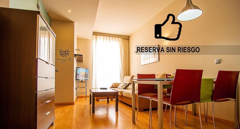 Dream Suites And Apartments Almeria Centro Eksteriør bilde